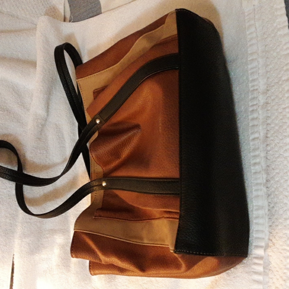 Relic handbag
